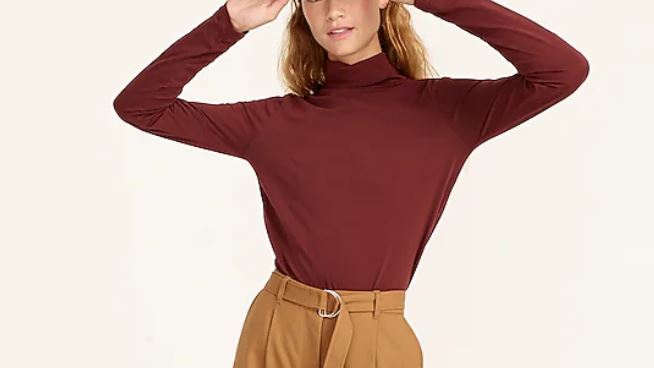 J.Crew Women's Burgundy Long Sleeve Light Weight Turtle Neck Top